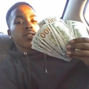 Meet your Posher, Whitley